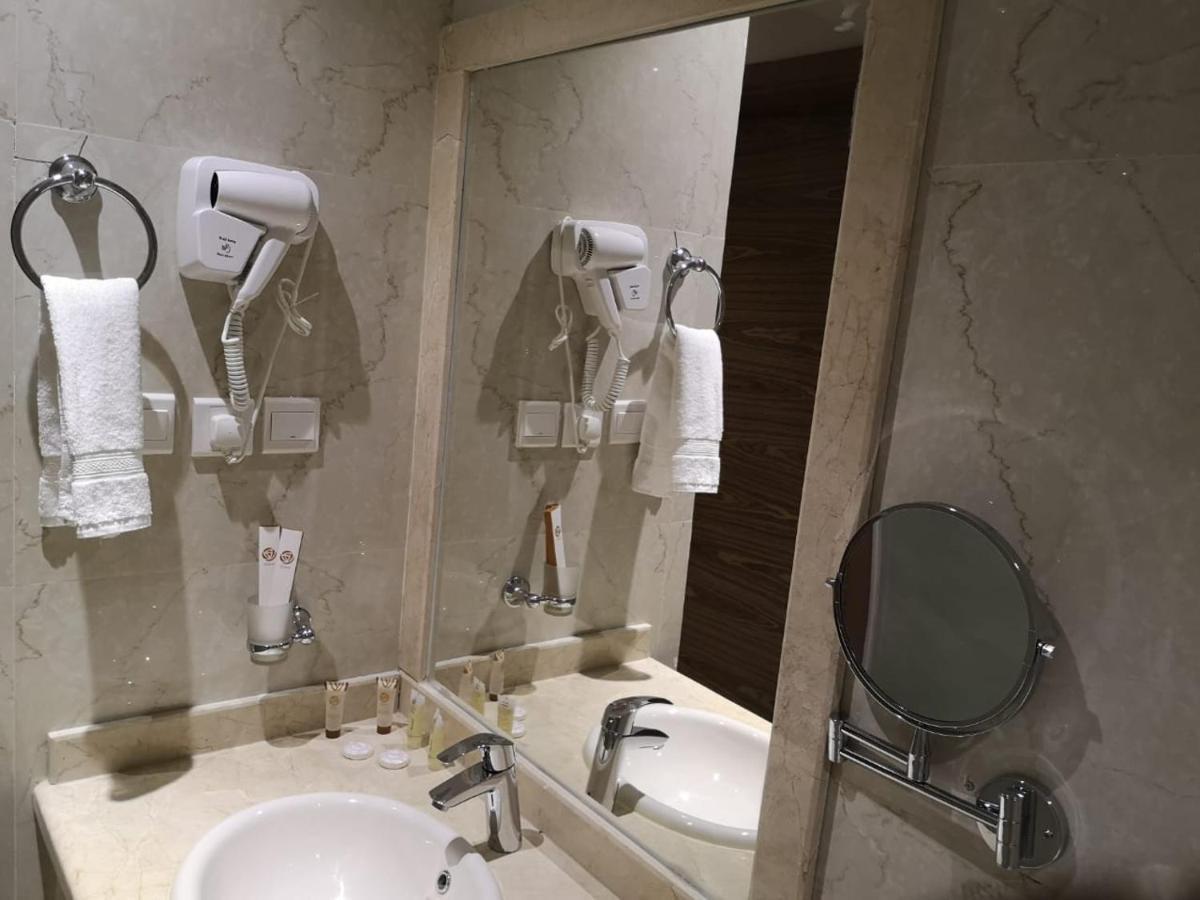 Makarem Hotel Apartments リヤード エクステリア 写真